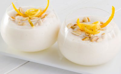 Mousse di agrumi con pinoli e cannella