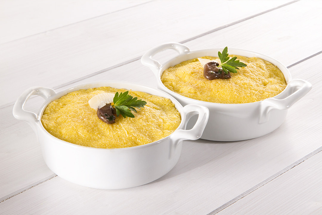 Sformati di polenta con cuore di funghi