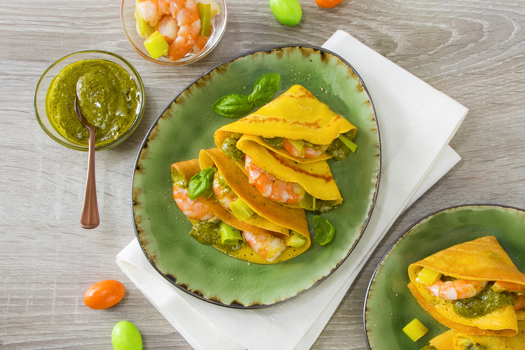 Crêpe con gamberi e pesto